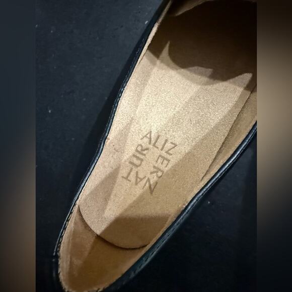 NEW Naturalizer BLACK Cabaret Loafer 2.25” CHUNKY BLOCK HEEL SZ 8.5 - Picture 10 of 13